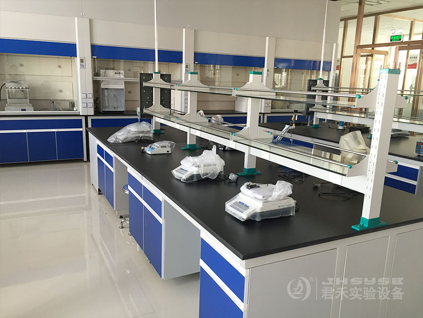 鋼木實驗臺的材質是什么組成的？